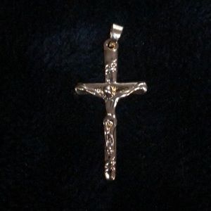 Gold Crucifix Pendent